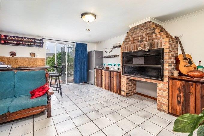 4 Bedroom Property for Sale in Soneike Western Cape